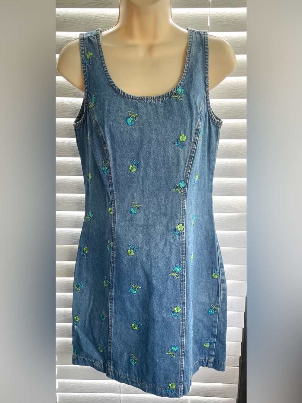 Y2K California Concepts Denim Dress/Jumper - Embroidered Floral - Sz Jr 7